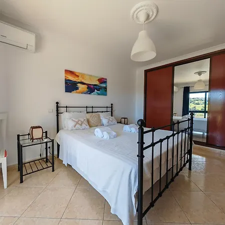 Semesterbostad Casa Calicos Com Piscina E Vista